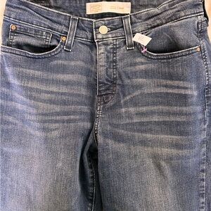 Levi's Totally Shaping Skinny Jeans Sz 8L 29/32
